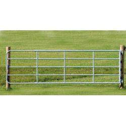 Adjustable length pasture gate