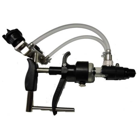 Serena dual-channel syringe with bottle holder