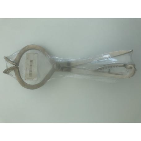 Pinza giugulare